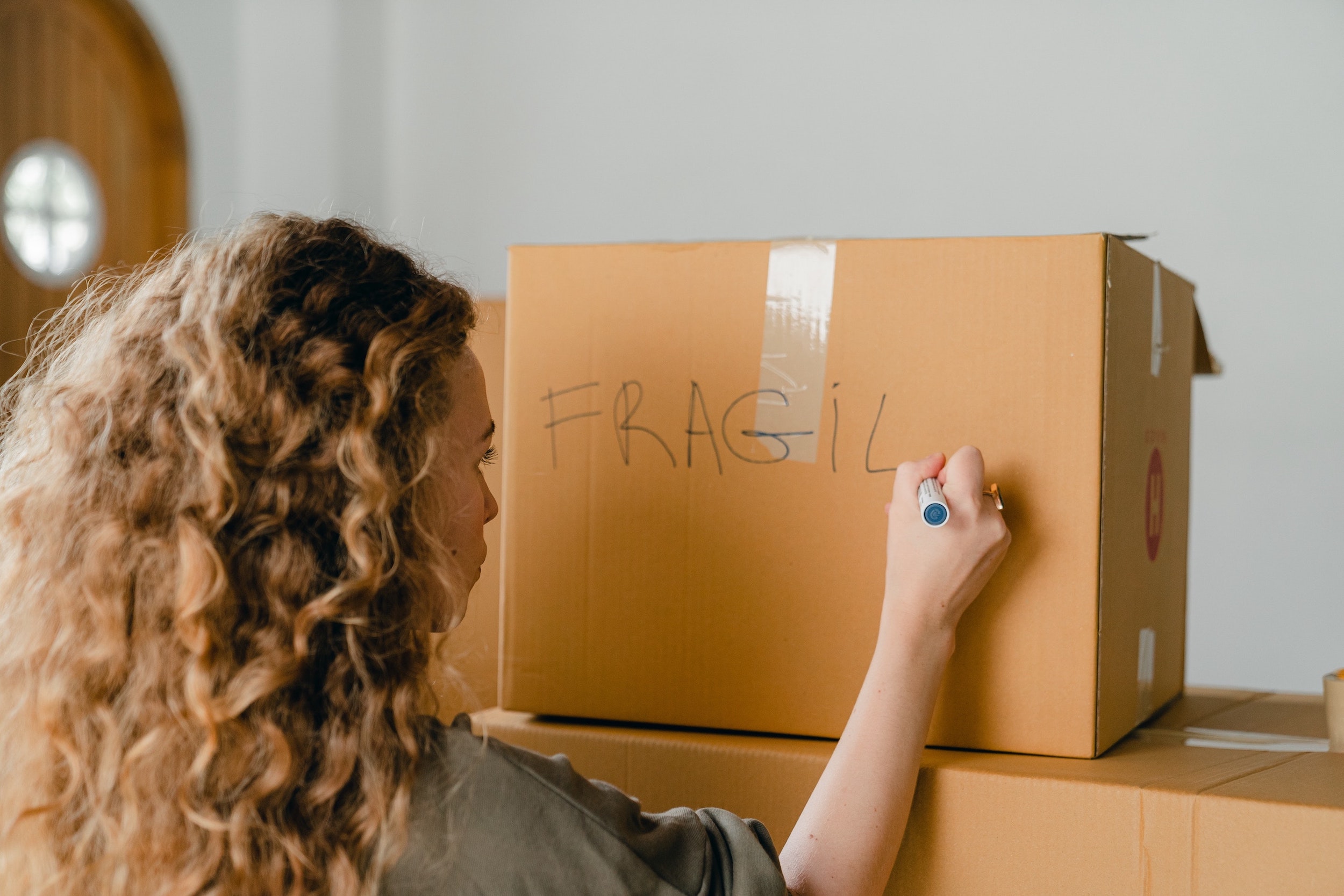 Tenant packing boxes